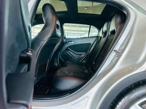 Mercedes-Benz GLA GLA200 auto - Image 6