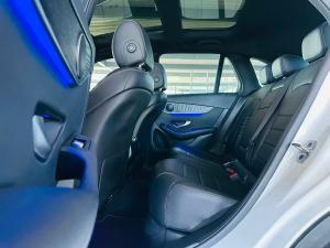 Mercedes-Benz GLC GLC300d 4Matic - Image 6