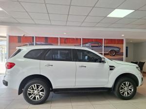 Ford Everest 2.2TDCi XLT auto - Image 7