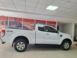 Ford Ranger 3.2TDCi SuperCab 4x4 XLT auto - Image 3