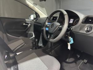 Volkswagen Polo Vivo hatch 1.4 Life - Image 19