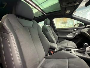 Audi Q3 35TDI Black Edition - Image 11