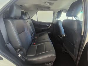 Toyota Fortuner 2.4GD-6 auto - Image 12