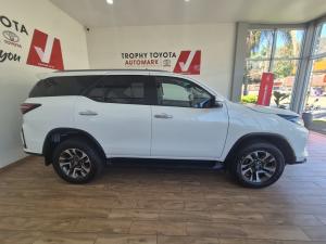 Toyota Fortuner 2.4GD-6 auto - Image 3