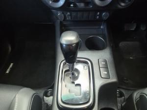 Toyota Hilux 2.8GD-6 Xtra cab 4x4 Legend auto - Image 9