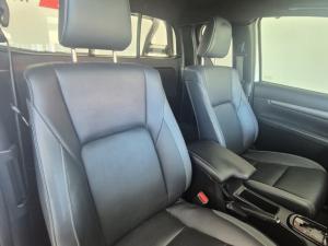Toyota Hilux 2.8GD-6 Xtra cab 4x4 Legend auto - Image 12