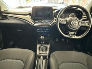 Toyota Starlet 1.5 Xi - Image 6