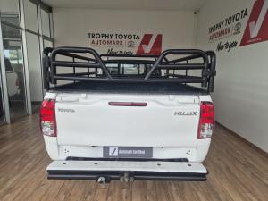Toyota Hilux 2.4GD-6 4x4 SRX - Image 5