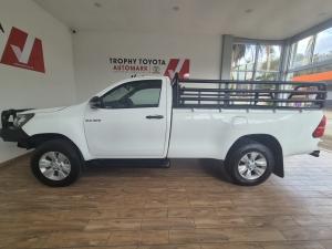 Toyota Hilux 2.4GD-6 4x4 SRX - Image 16
