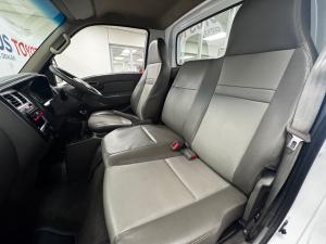 Hyundai H-100 Bakkie 2.6D deck (aircon) - Image 7