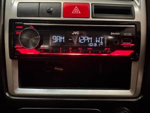 Hyundai H-100 Bakkie 2.6D deck (aircon) - Image 12