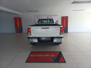 Toyota Hilux 2.4GD-6 single cab 4x4 Raider manual - Image 5
