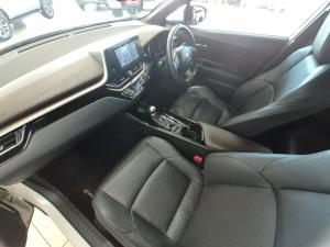 Toyota C-HR 1.2T Luxury - Image 7