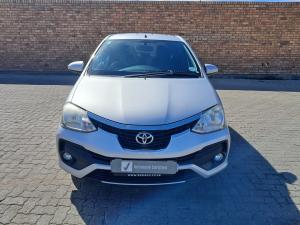 Toyota Etios hatch 1.5 Sprint - Image 4