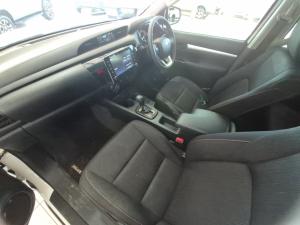 Toyota Hilux 2.4GD-6 double cab Raider auto - Image 7