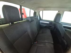 Toyota Hilux 2.4GD-6 double cab Raider auto - Image 18