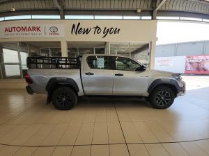 Toyota Hilux 2.8GD-6 double cab Legend manual - Image 3