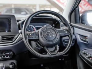 Toyota Starlet 1.5 XS auto - Image 8