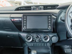 Toyota Hilux 2.4GD-6 double cab Raider auto - Image 10