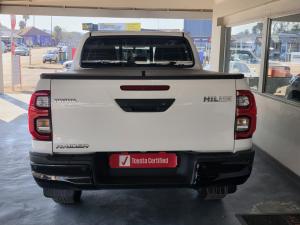 Toyota Hilux 2.8GD-6 double cab Raider auto - Image 5