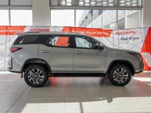 Toyota Fortuner 2.8GD-6 4x4 VX - Image 3