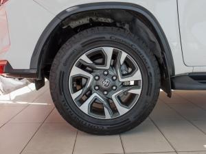 Toyota Fortuner 2.4GD-6 auto - Image 14