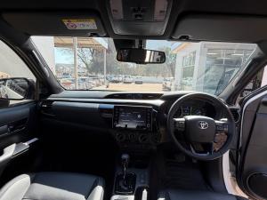 Toyota Hilux 2.8GD-6 Xtra cab 4x4 Legend 55 - Image 6