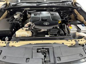 Toyota Hilux 2.8GD-6 double cab 4x4 Legend auto - Image 22