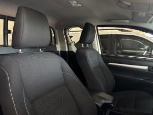 Toyota Hilux 2.4GD-6 Xtra cab Raider auto - Image 17