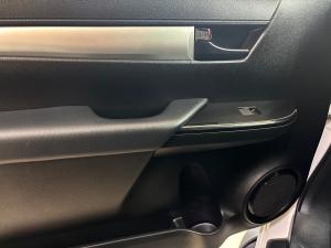 Toyota Hilux 2.4GD-6 Xtra cab Raider auto - Image 29