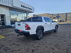 Toyota Hilux 2.8GD-6 double cab Legend 55 - Image 2