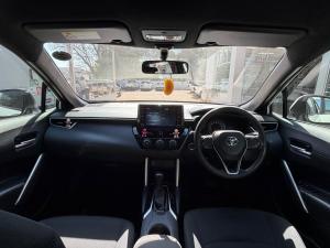 Toyota Corolla Cross 1.8 Xi - Image 6