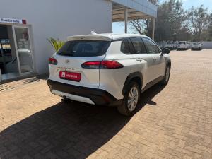 Toyota Corolla Cross 1.8 Xi - Image 2