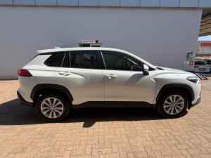Toyota Corolla Cross 1.8 Xi - Image 3