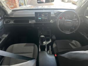 Toyota Hilux 2.8GD-6 double cab SRX - Image 6