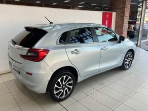 Suzuki Baleno 1.5 GLX manual - Image 2