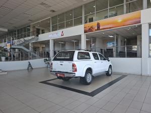 Toyota Hilux 3.0D-4D double cab 4x4 Raider Dakar edition - Image 2