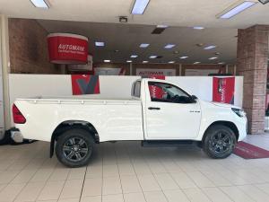 Toyota Hilux 2.4GD-6 single cab Raider manual - Image 3