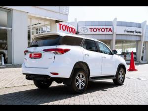 Toyota Fortuner 2.4GD-6 4x4 auto - Image 2