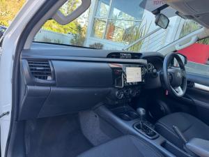 Toyota Hilux 2.4GD-6 double cab 4x4 Raider auto - Image 7