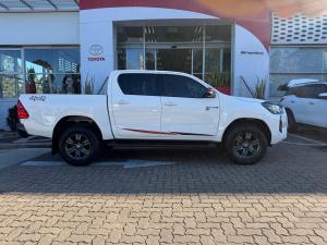 Toyota Hilux 2.4GD-6 double cab 4x4 Raider auto - Image 3