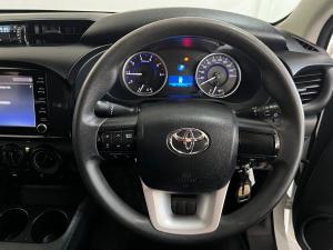 Toyota Hilux 2.4GD-6 double cab 4x4 SRX auto - Image 8