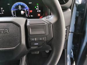 Toyota Land Cruiser FJ 2.7 4x4 GX - Image 10