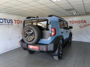 Toyota Land Cruiser FJ 2.7 4x4 GX - Image 2