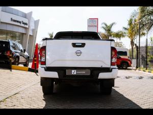 Nissan Navara 2.5DDTi double cab LE Plus - Image 5