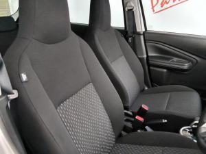 Toyota Vitz 1.0 XR auto - Image 15