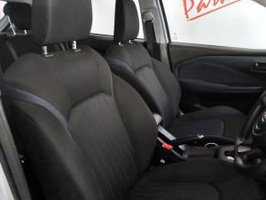 Toyota Starlet 1.5 XS auto - Image 15