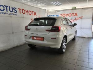 Toyota Starlet 1.5 XS manual - Image 2