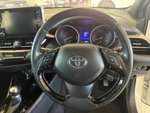 Toyota C-HR 1.2T Luxury - Image 8