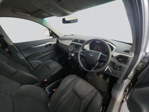 Mahindra KUV 100 1.2 K6+ NXT - Image 9
